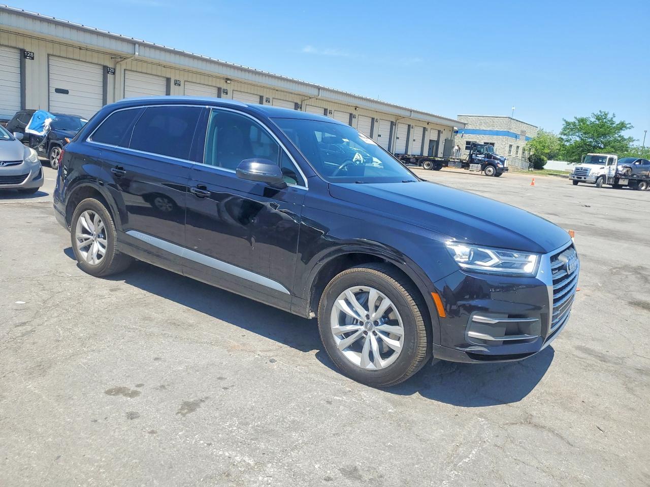 2017 Audi Q7 Premium - Фото 4