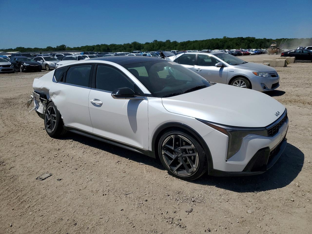 2025 Kia K4 Gt Line - Фото 4