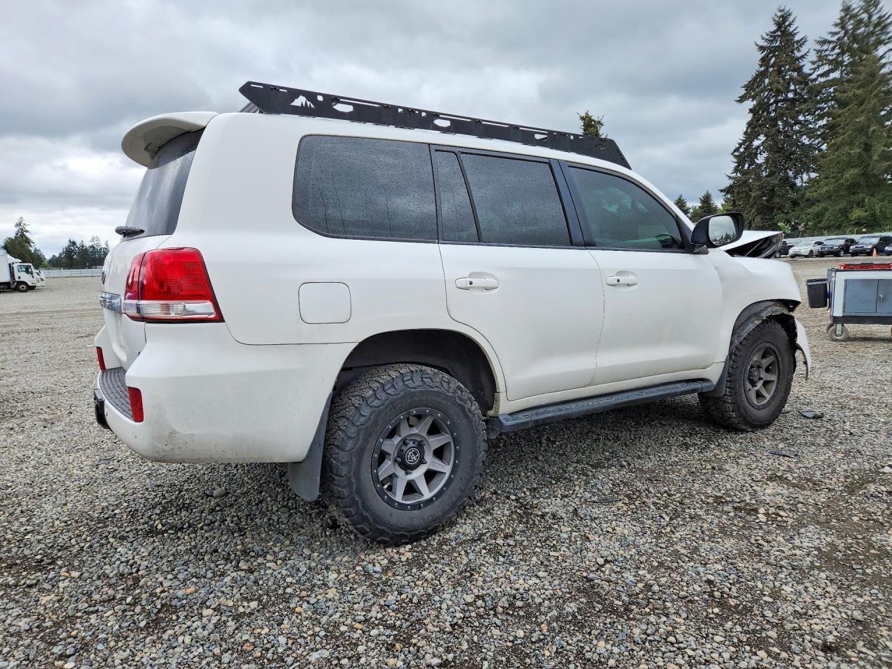 2008 Toyota Land Cruiser Base - Image 3