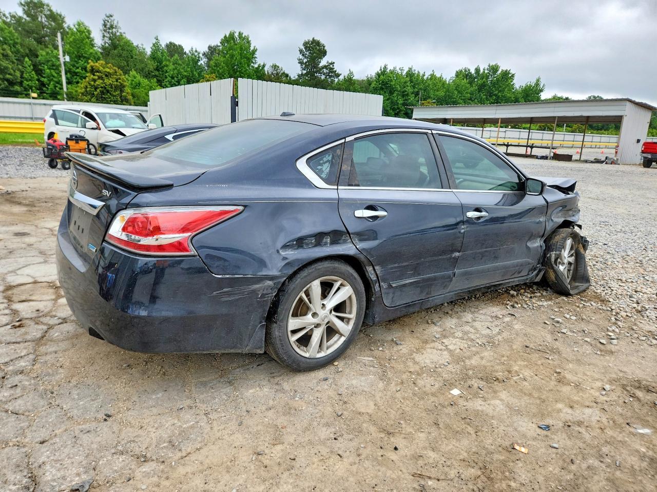 2014 Nissan Altima 2.5 Sv - Image 3
