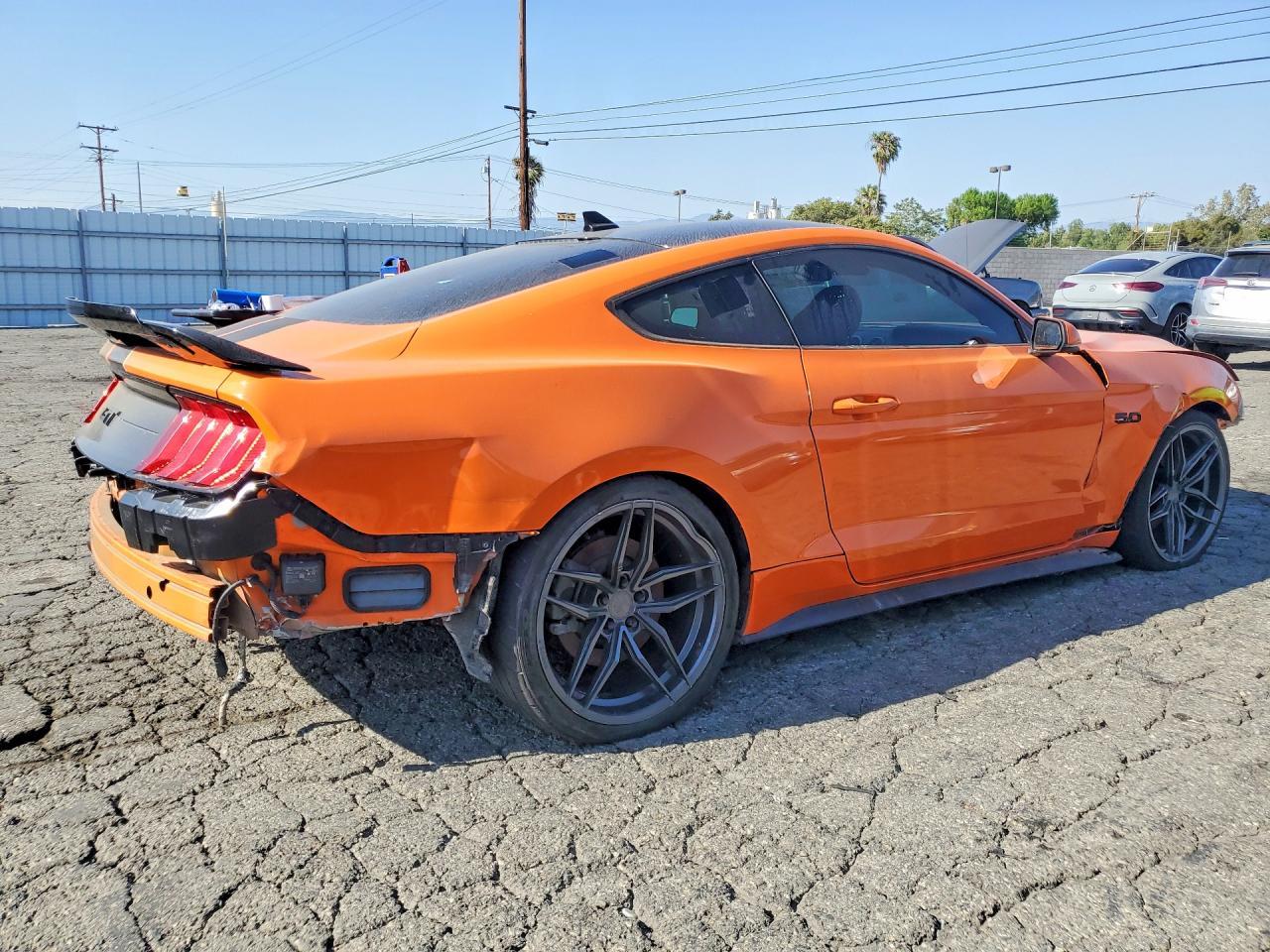 2020 Ford Mustang Gt - Image 3