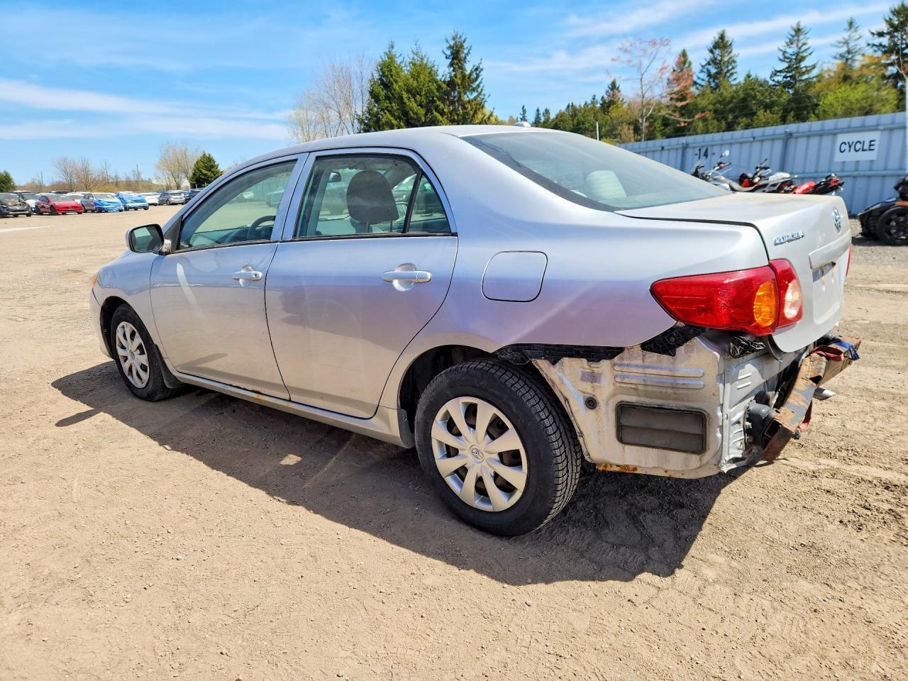 2009 Toyota Corolla Base - Фото 2