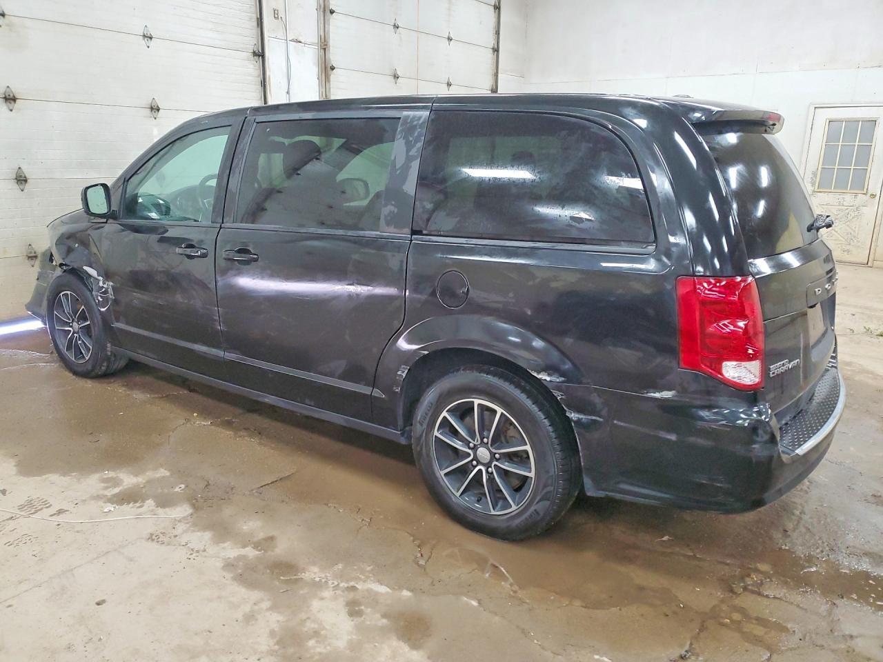 2019 Dodge Grand Caravan Gt - Фото 2