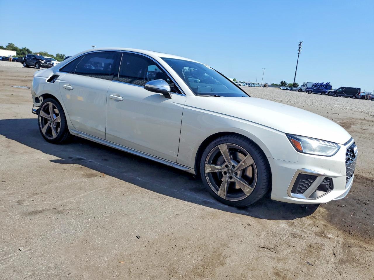 2021 Audi S4 Premium Plus - Image 4