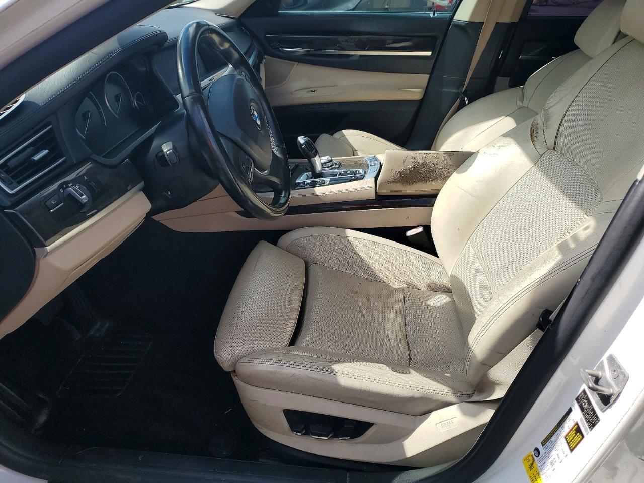 2012 BMW 740 Li - Image 7