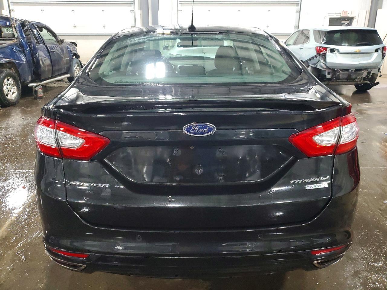 2015 Ford Fusion Titanium - Фото 6