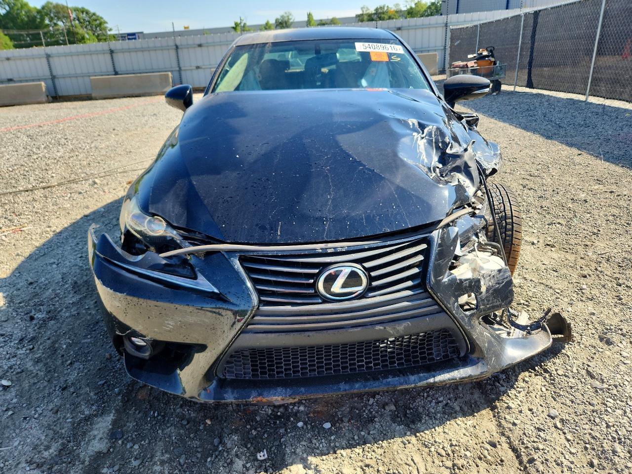 2016 Lexus Is 300 - Image 5