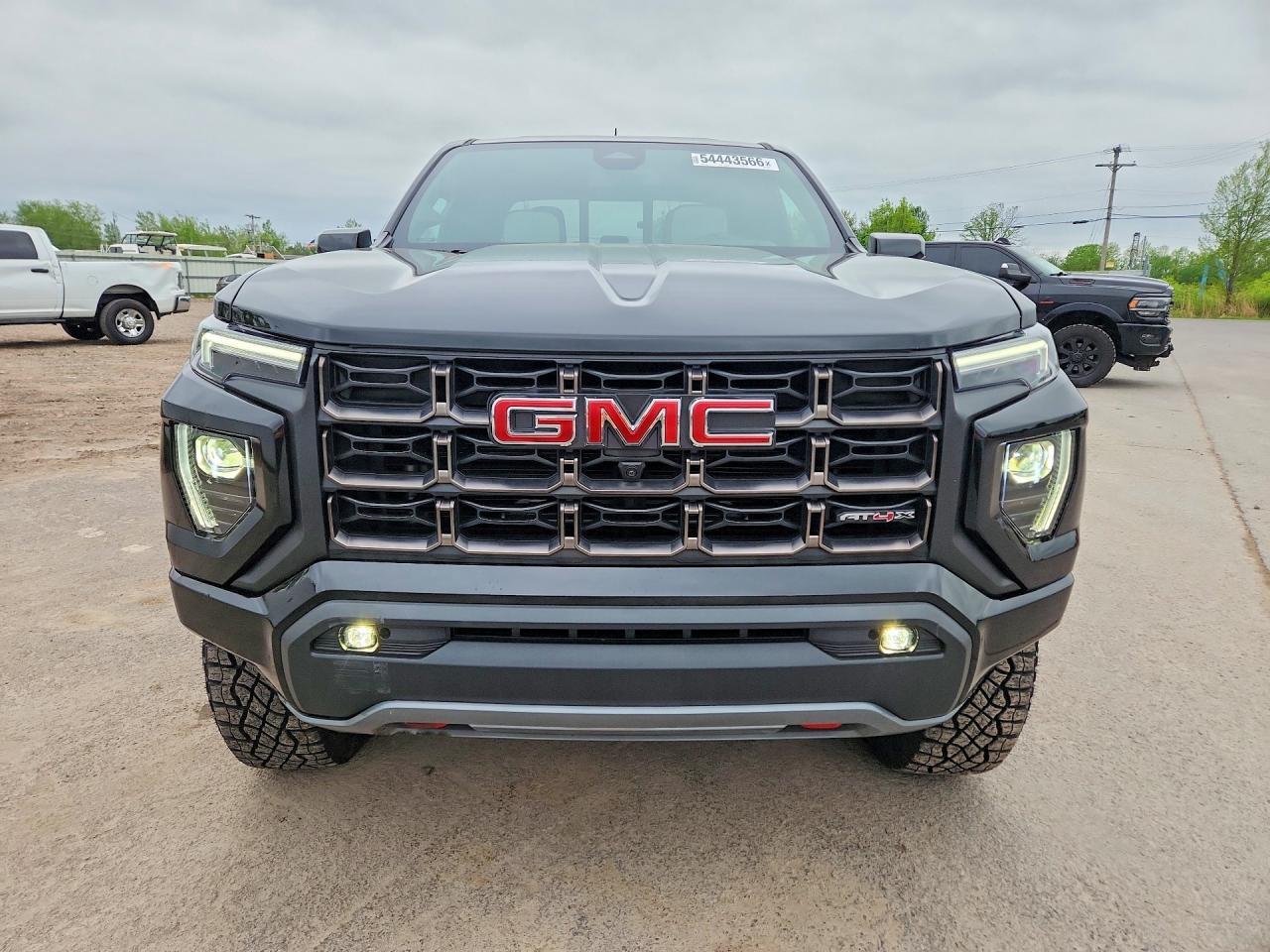 2025 GMC Canyon At4 - Фото 5
