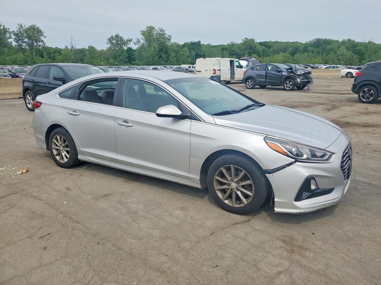 2018 Hyundai Sonata Se - Фото 4