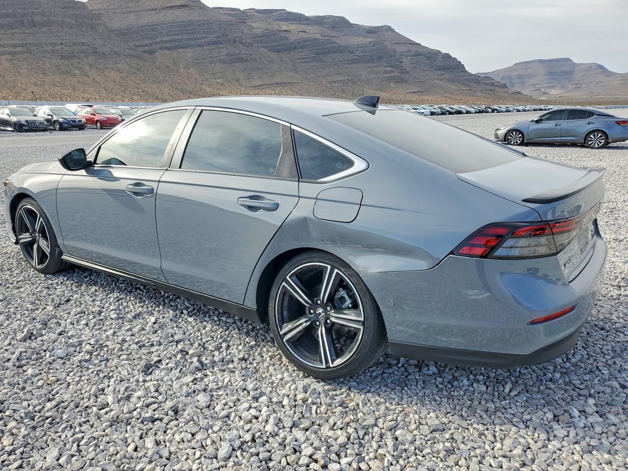 2023 Honda Accord Hybrid Sport - Фото 2