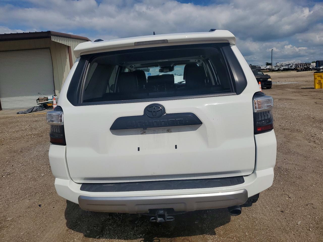 2024 Toyota 4Runner Trd Off-Road Premium - Фото 6
