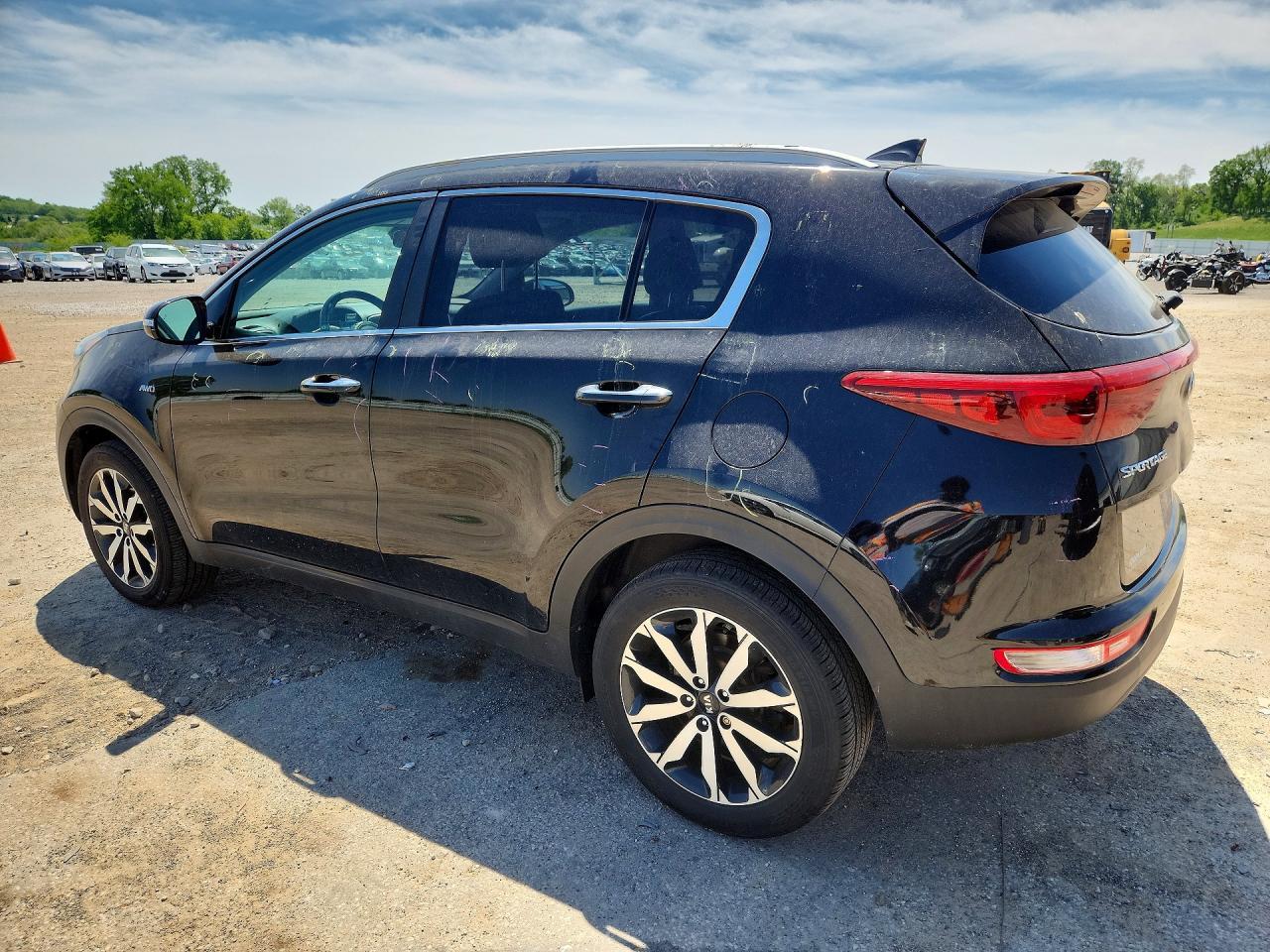 2018 Kia Sportage Ex - Image 2