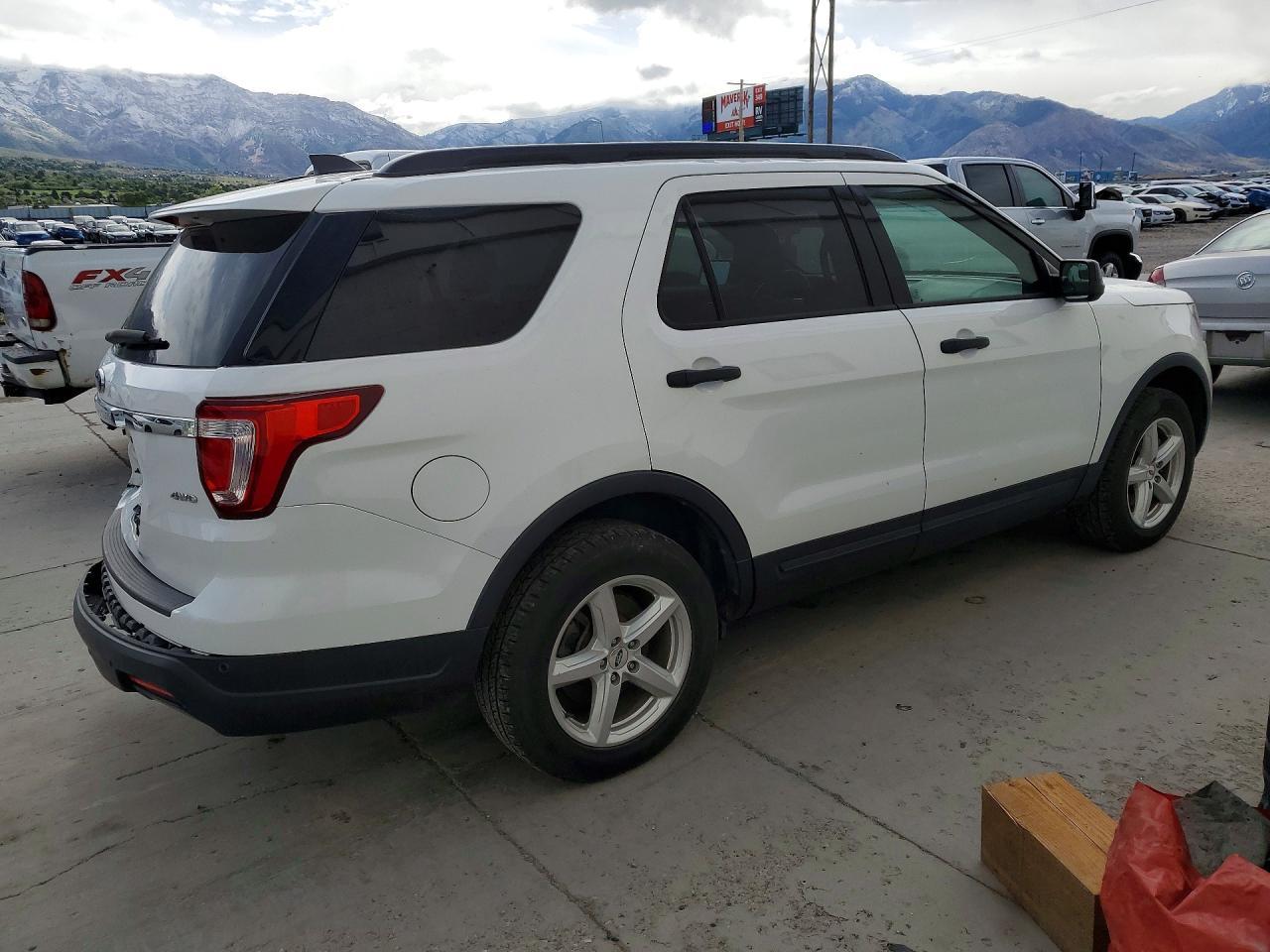 2019 Ford Explorer - Фото 3