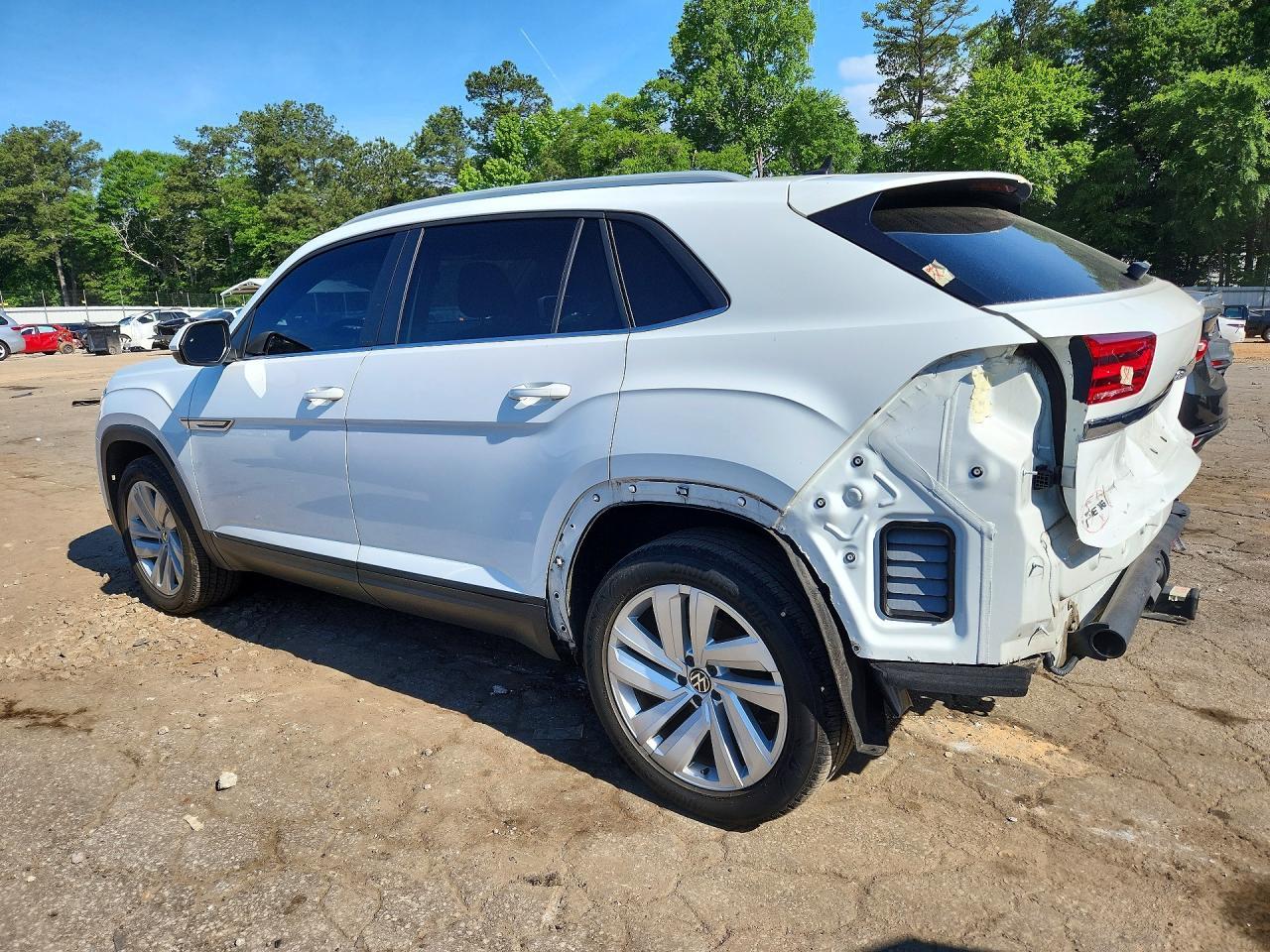 2021 Volkswagen Atlas Cross Sport Se - Фото 2