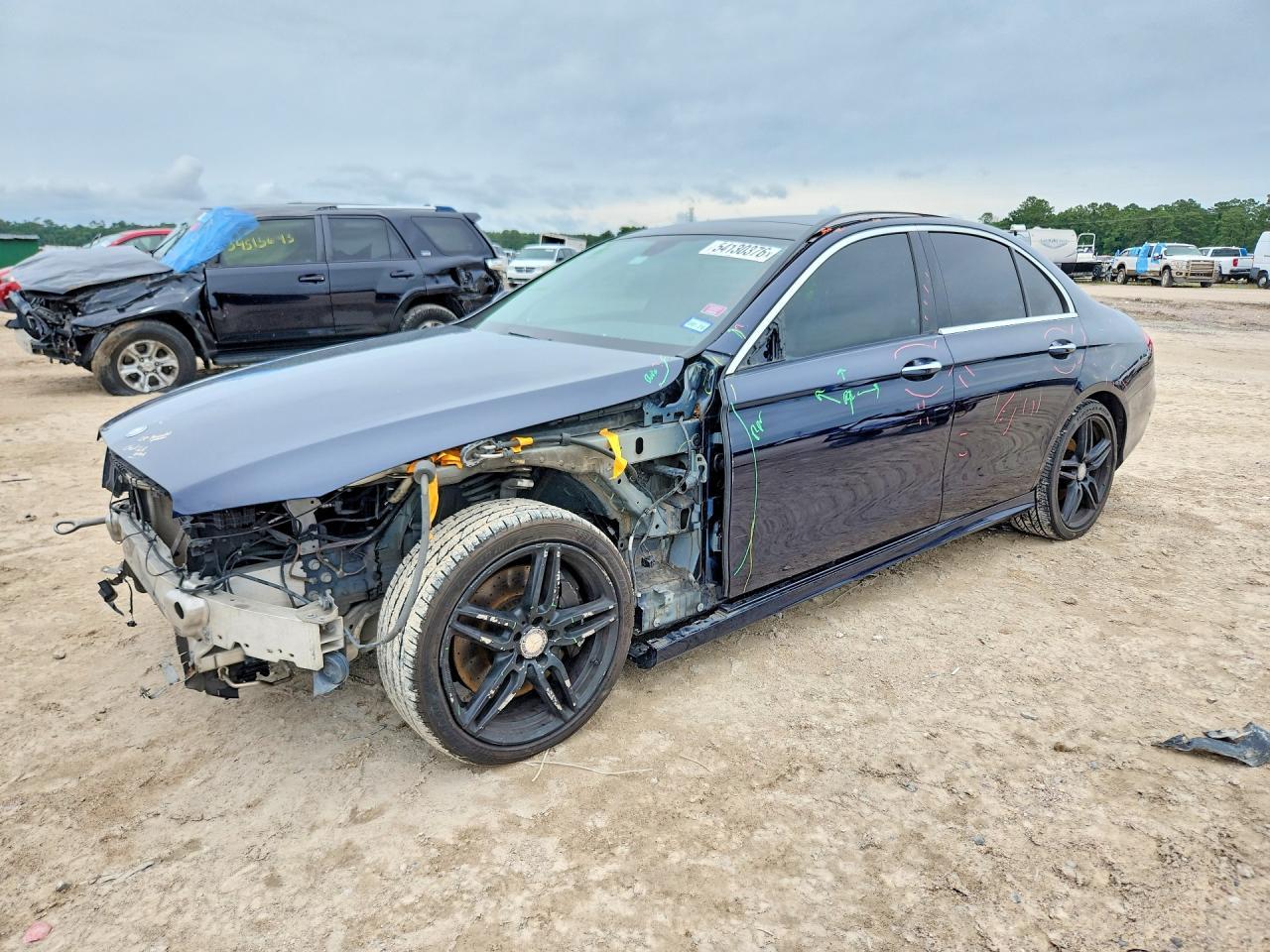 2017 Mercedes-Benz E 300 4Matic