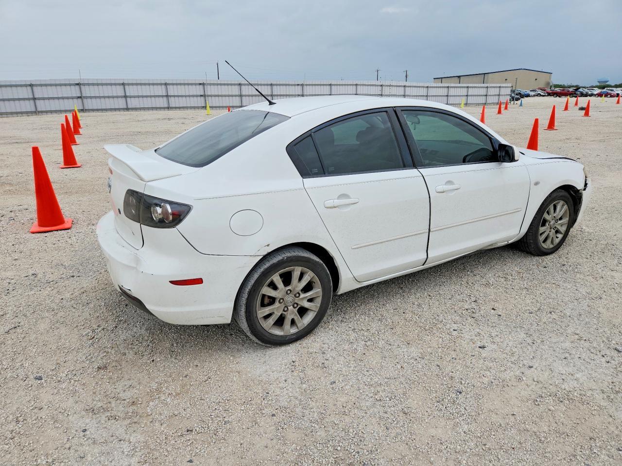 2008 Mazda 3 I - Image 3