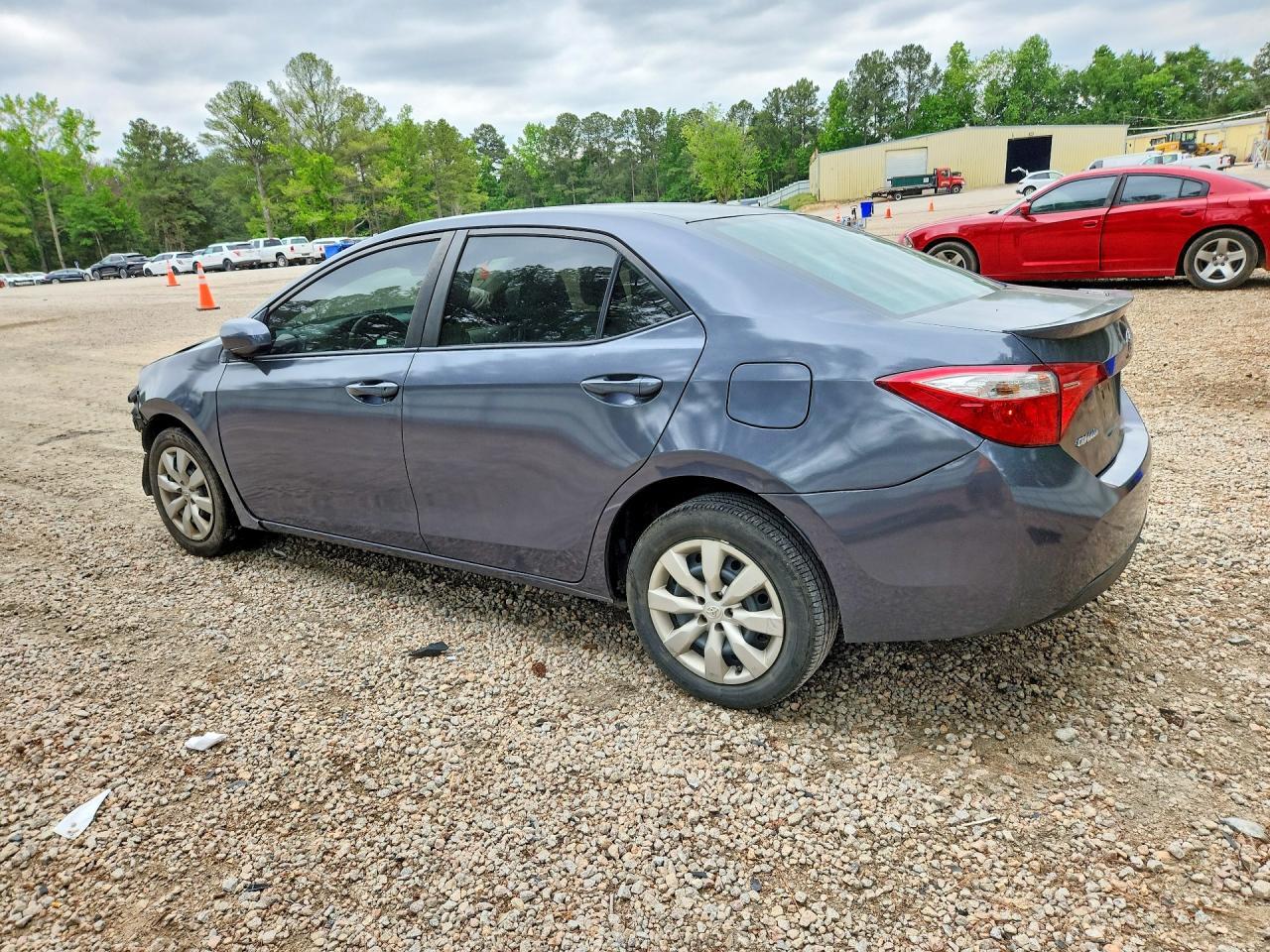2016 Toyota Corolla Le - Фото 2