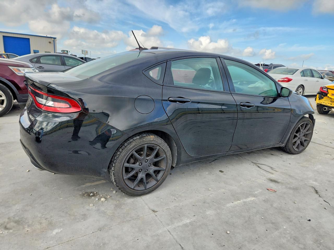 2013 Dodge Dart Sxt - Image 3