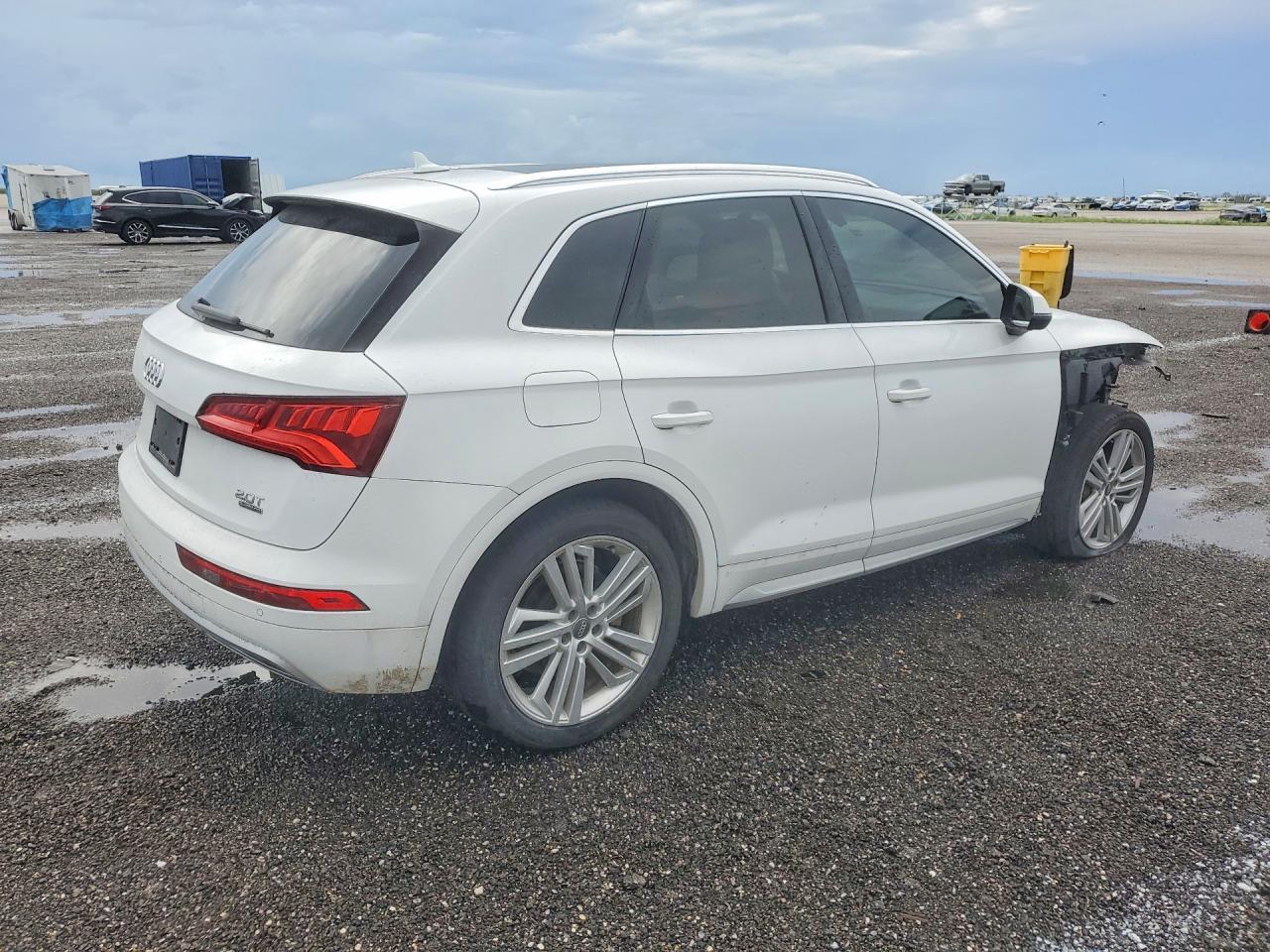 2018 Audi Q5 Premium Plus - Image 3