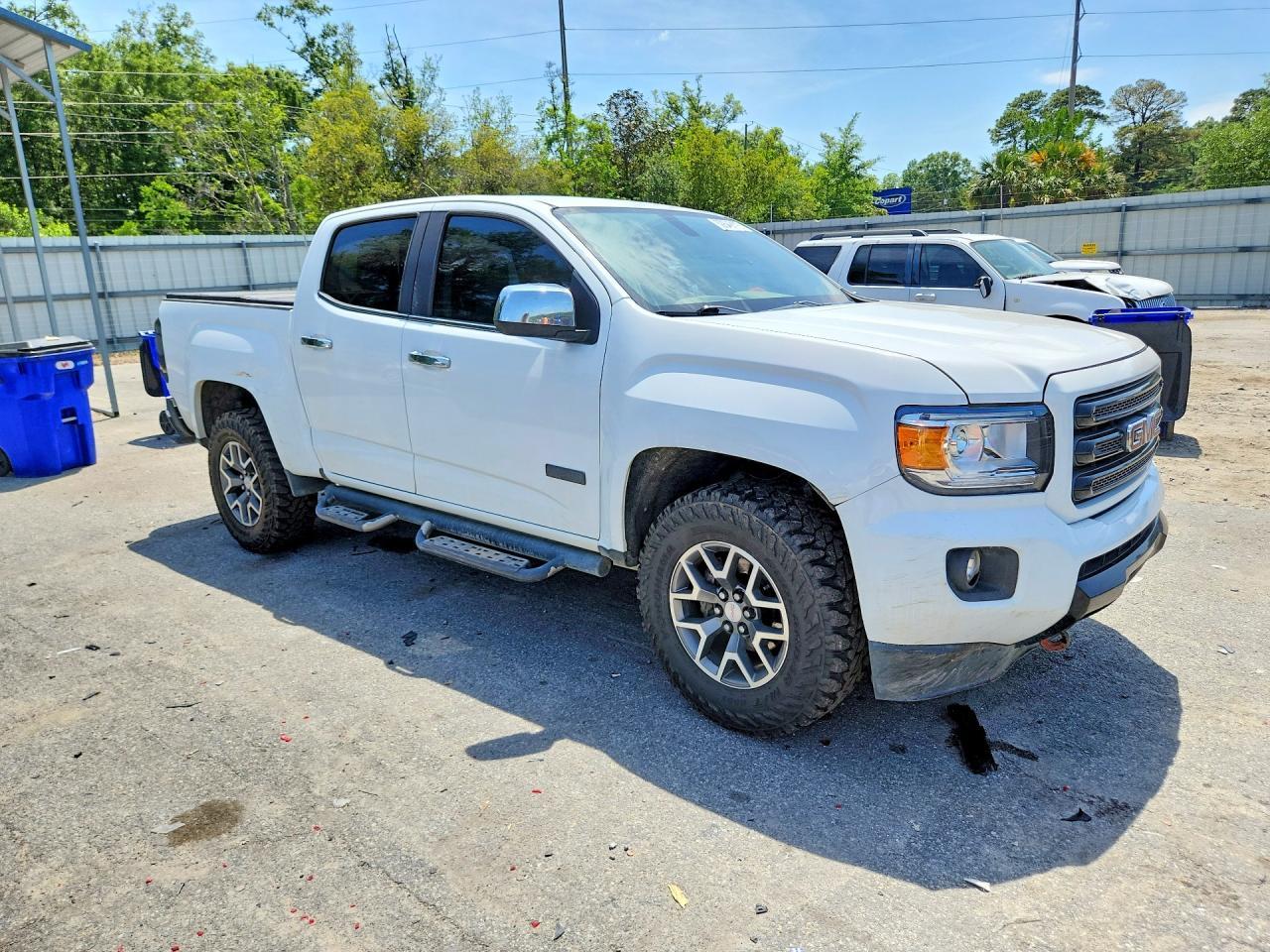 2019 GMC Canyon All Terrain - Image 4
