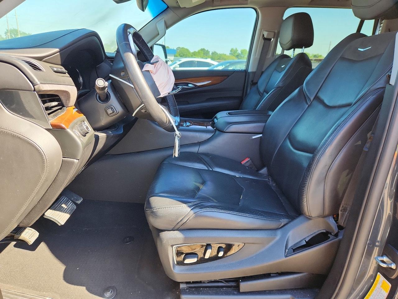 2019 Cadillac Escalade Luxury - Фото 7