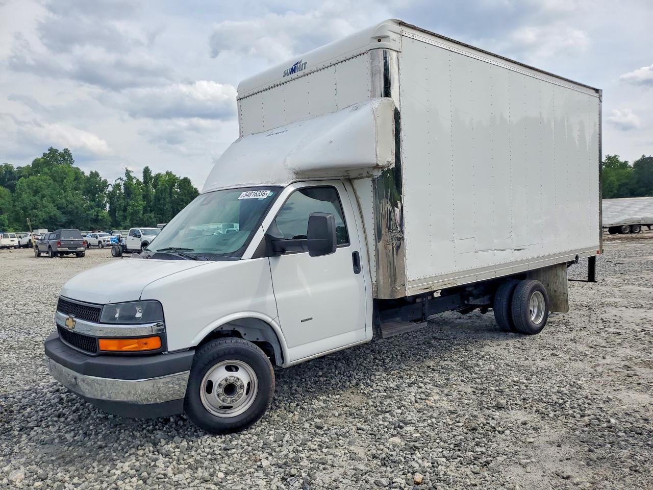2022 Chevrolet Express Delivery Truck