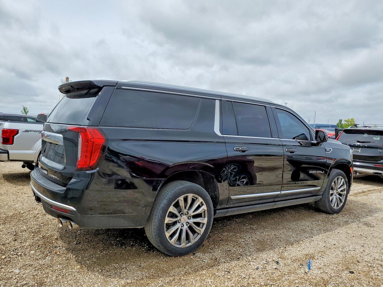 2021 GMC Yukon Xl Denali - Фото 3