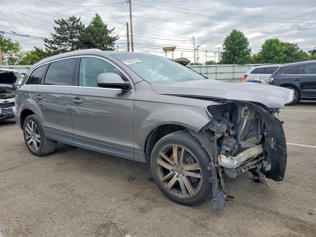 2013 Audi Q7 Premium Plus - Фото 4