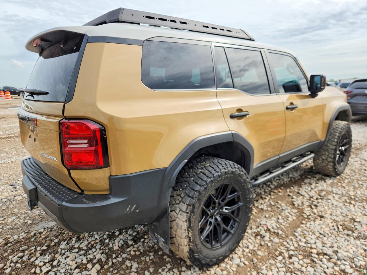 2024 Toyota Land Cruiser First Edition - Image 3