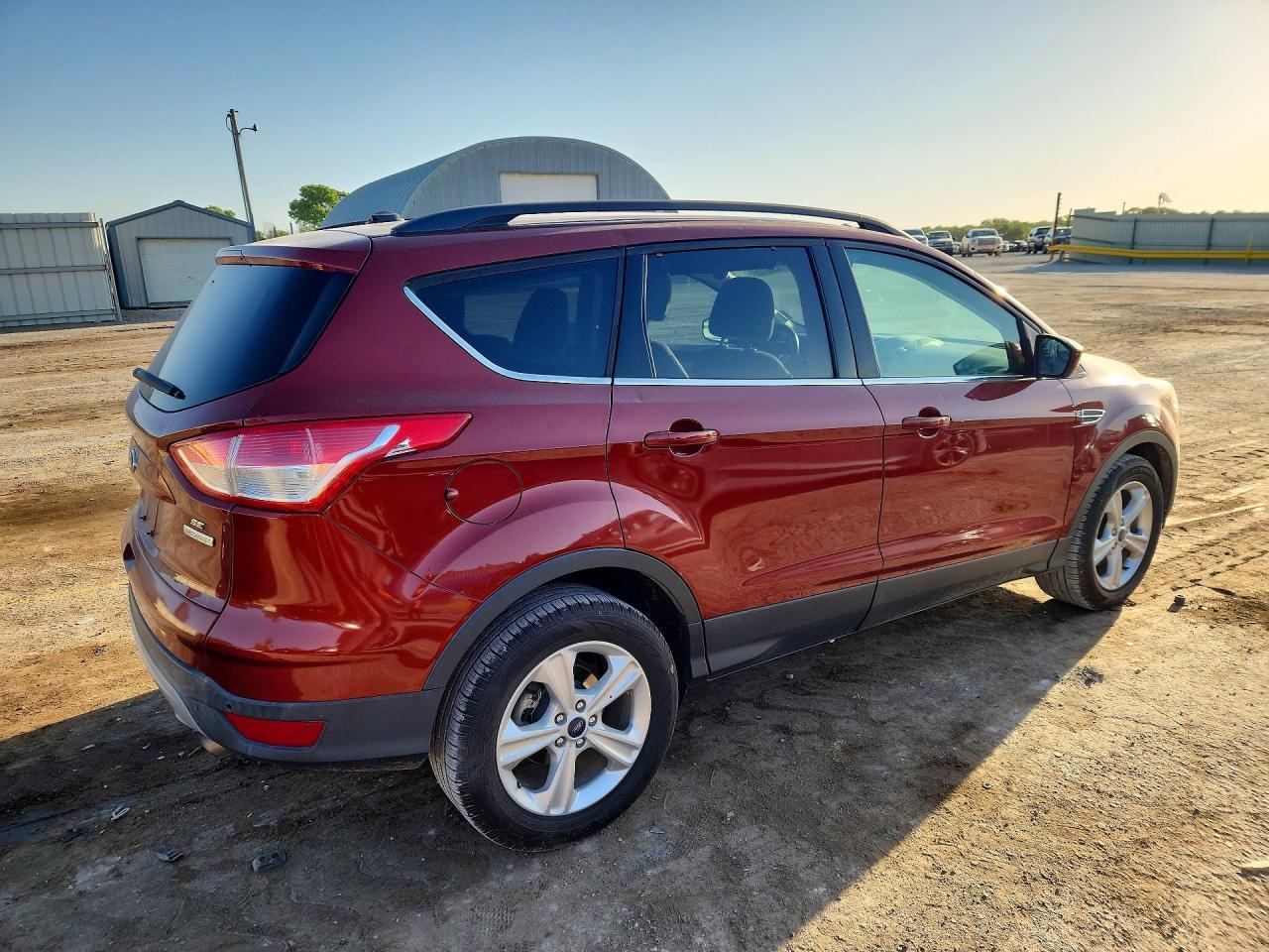 2014 Ford Escape Se - Image 3