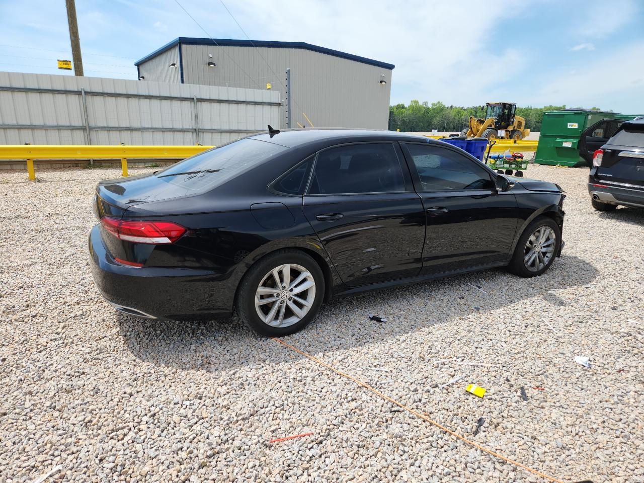 2020 Volkswagen Passat S - Фото 3