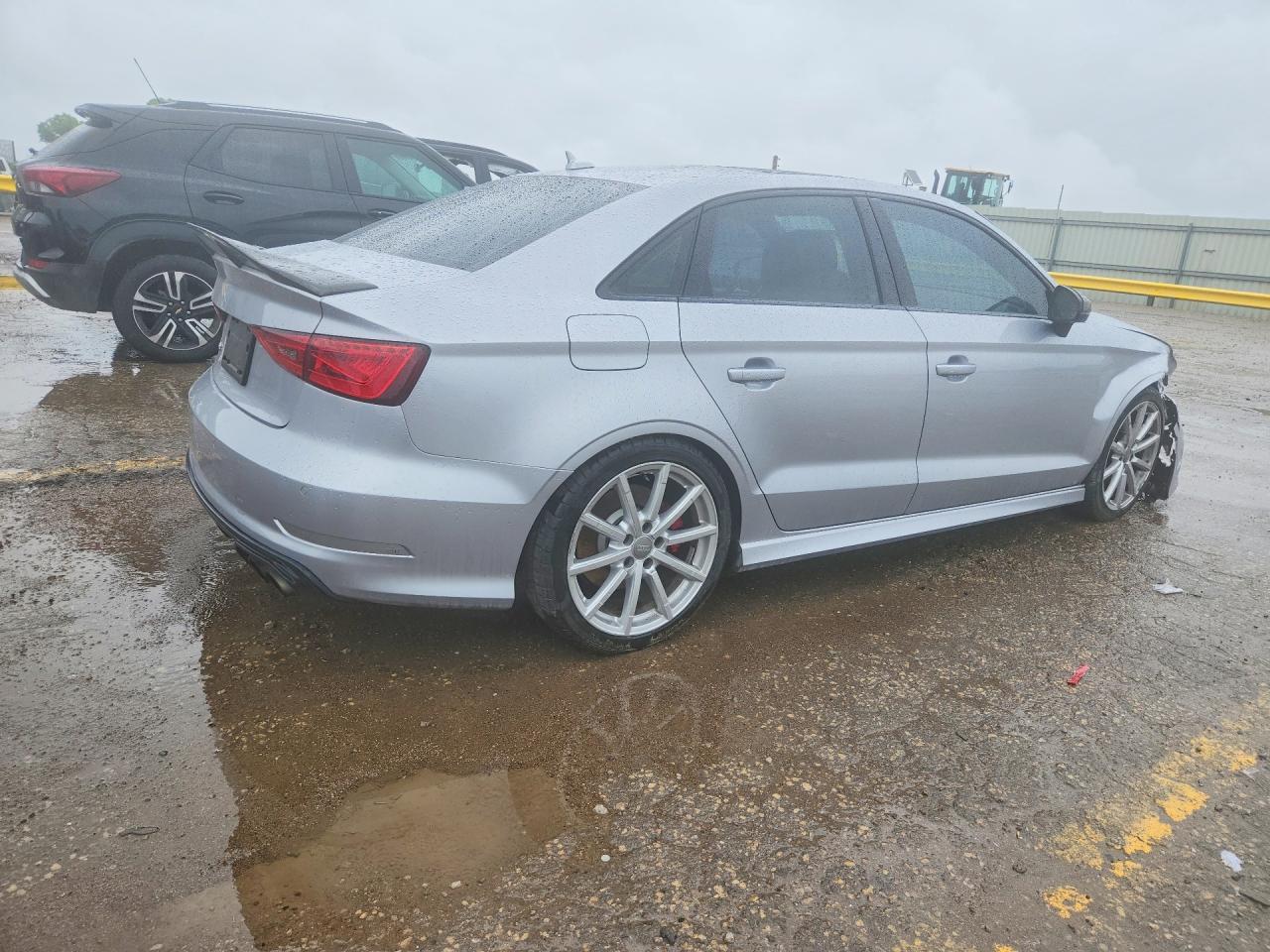 2016 Audi S3 Premium Plus - Фото 3