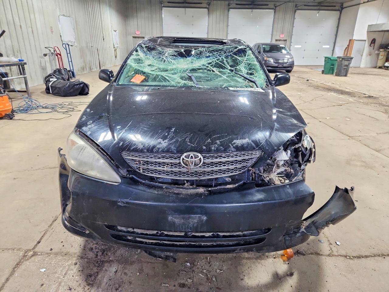 2003 Toyota Camry Le - Фото 5