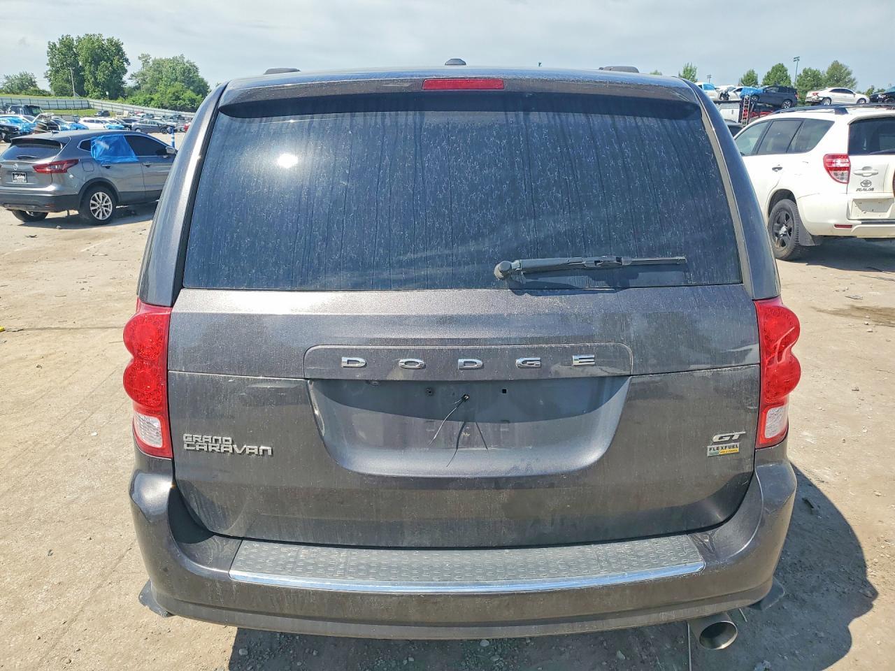 2019 Dodge Grand Caravan Gt - Image 6