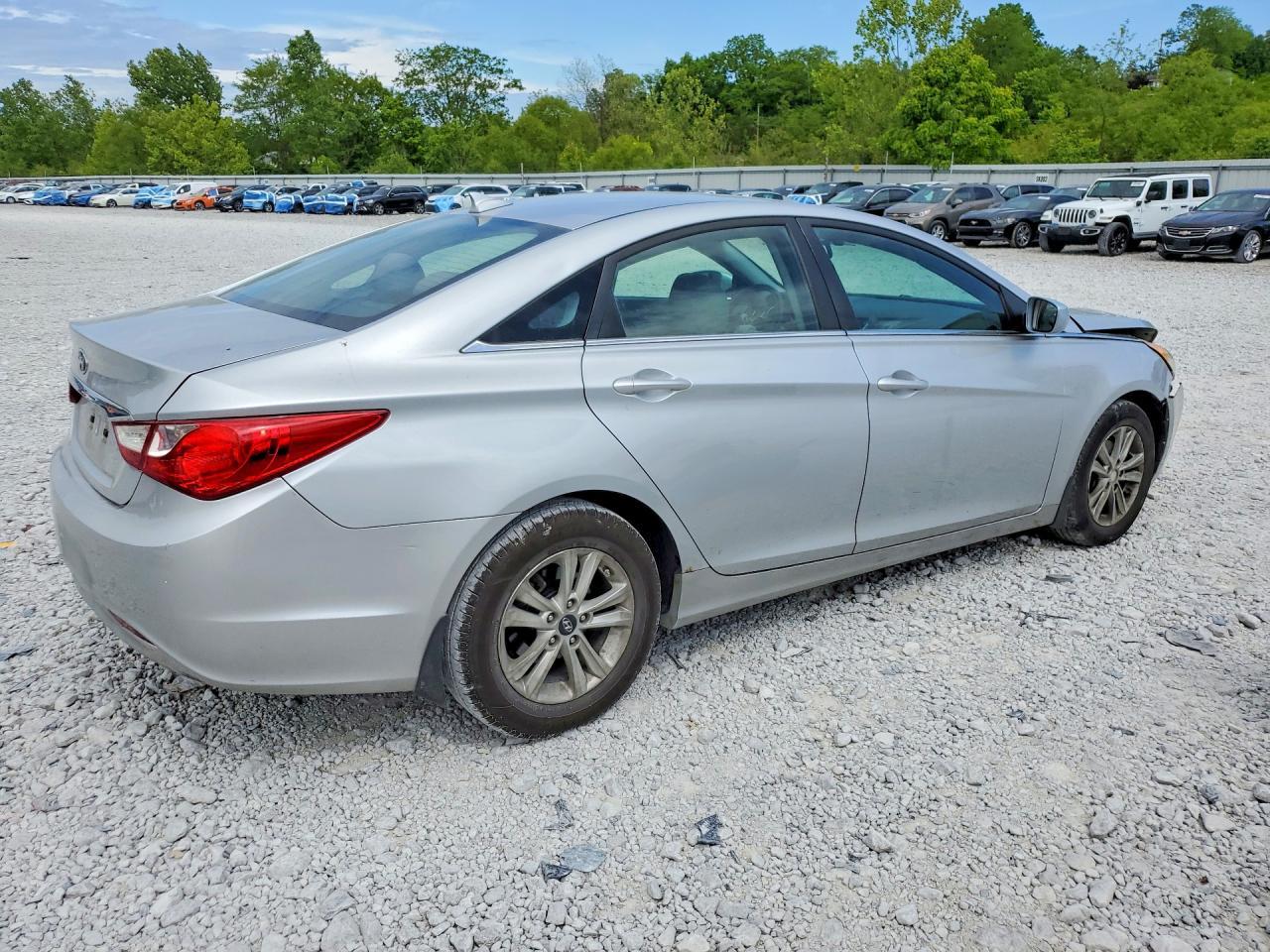 2012 Hyundai Sonata Gls - Фото 3