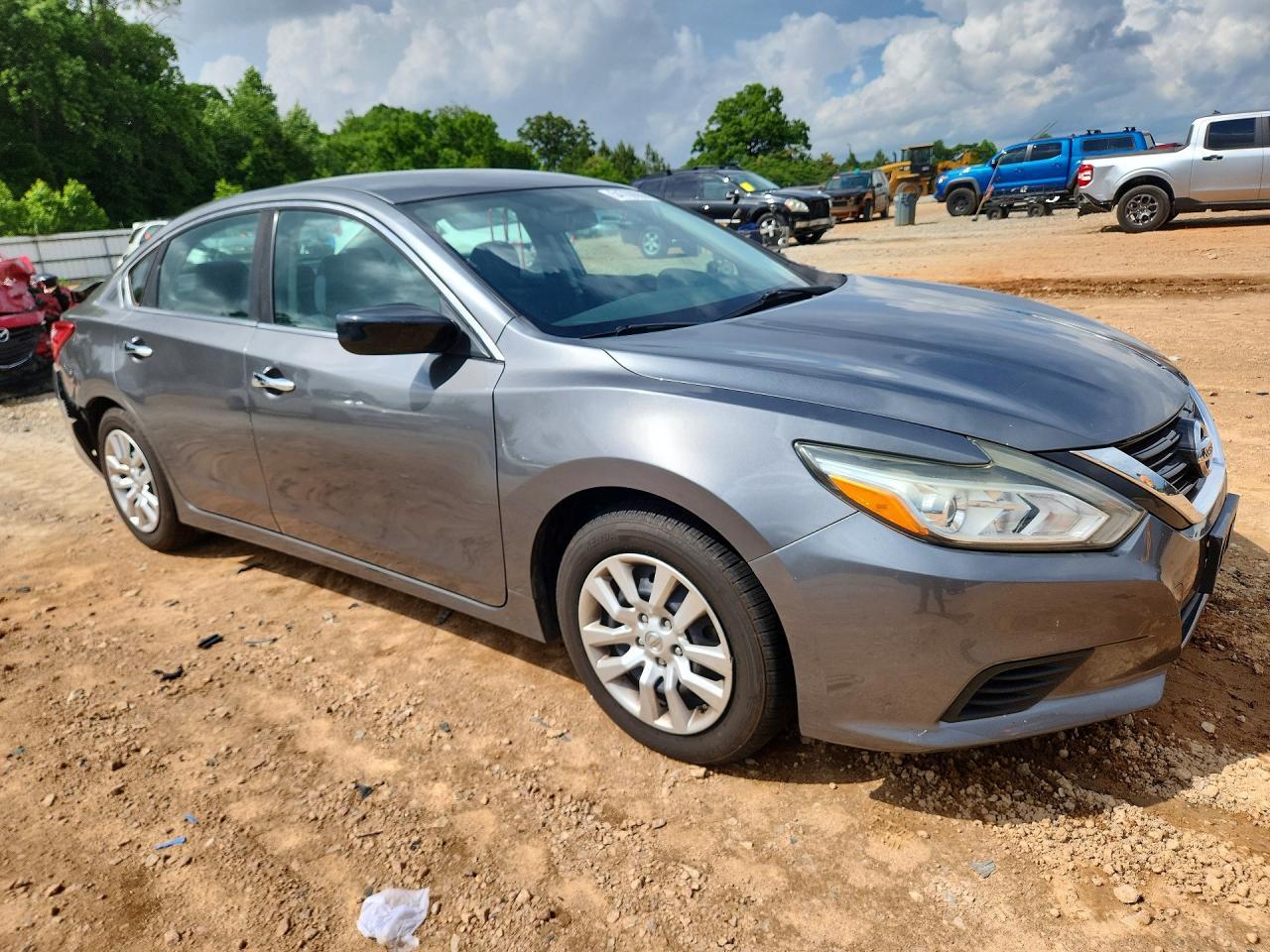 2016 Nissan Altima 2.5 S - Image 4