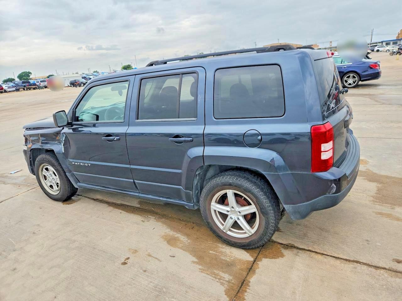 2015 Jeep Patriot Sport - Фото 2