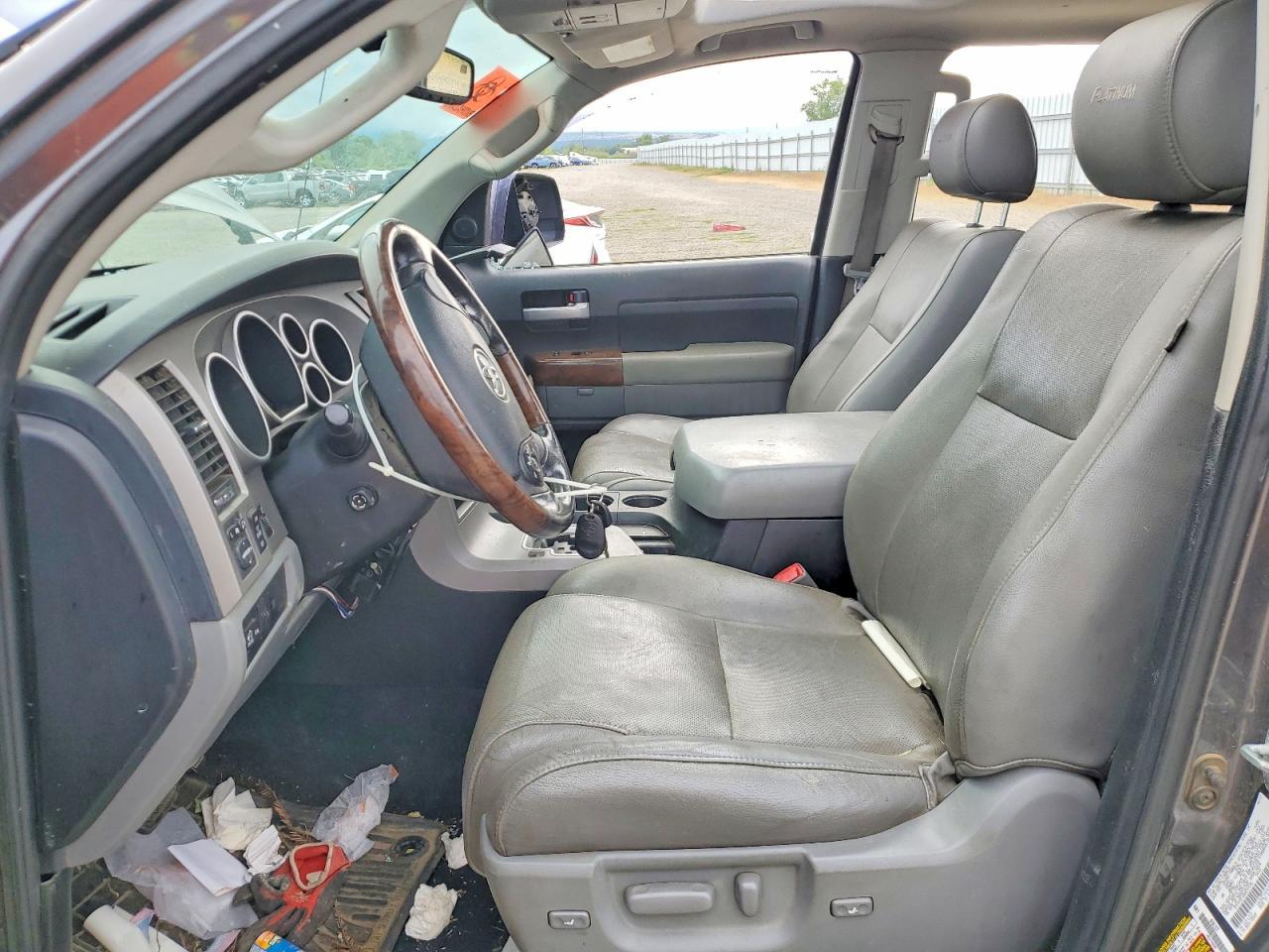 2013 Toyota Tundra Platinum - Image 7