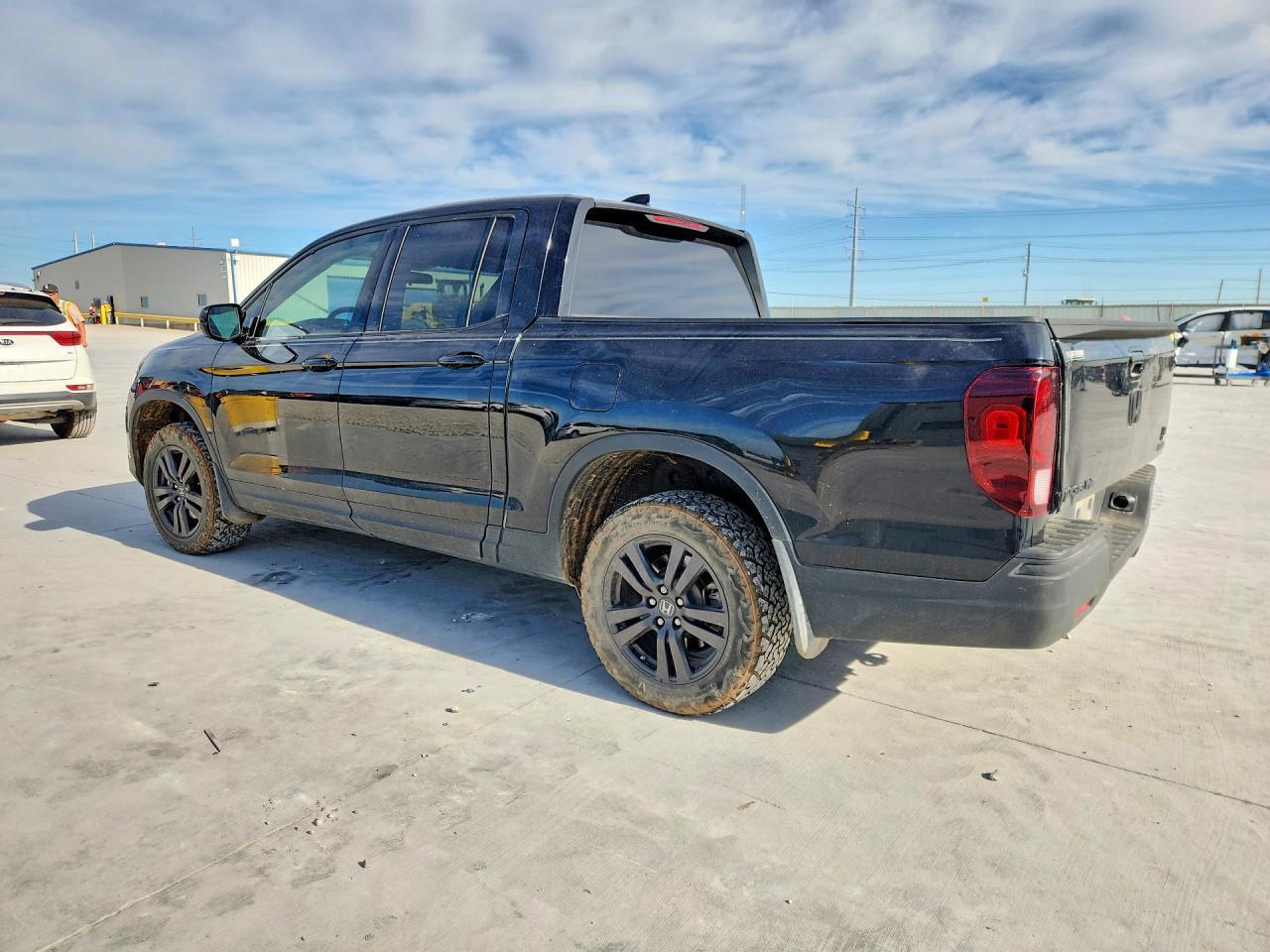 2019 Honda Ridgeline - Фото 2