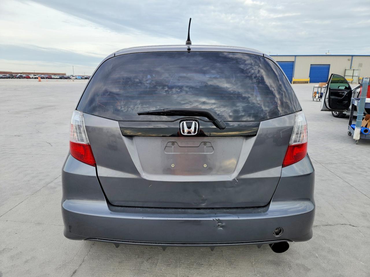 2013 Honda Fit - Image 6