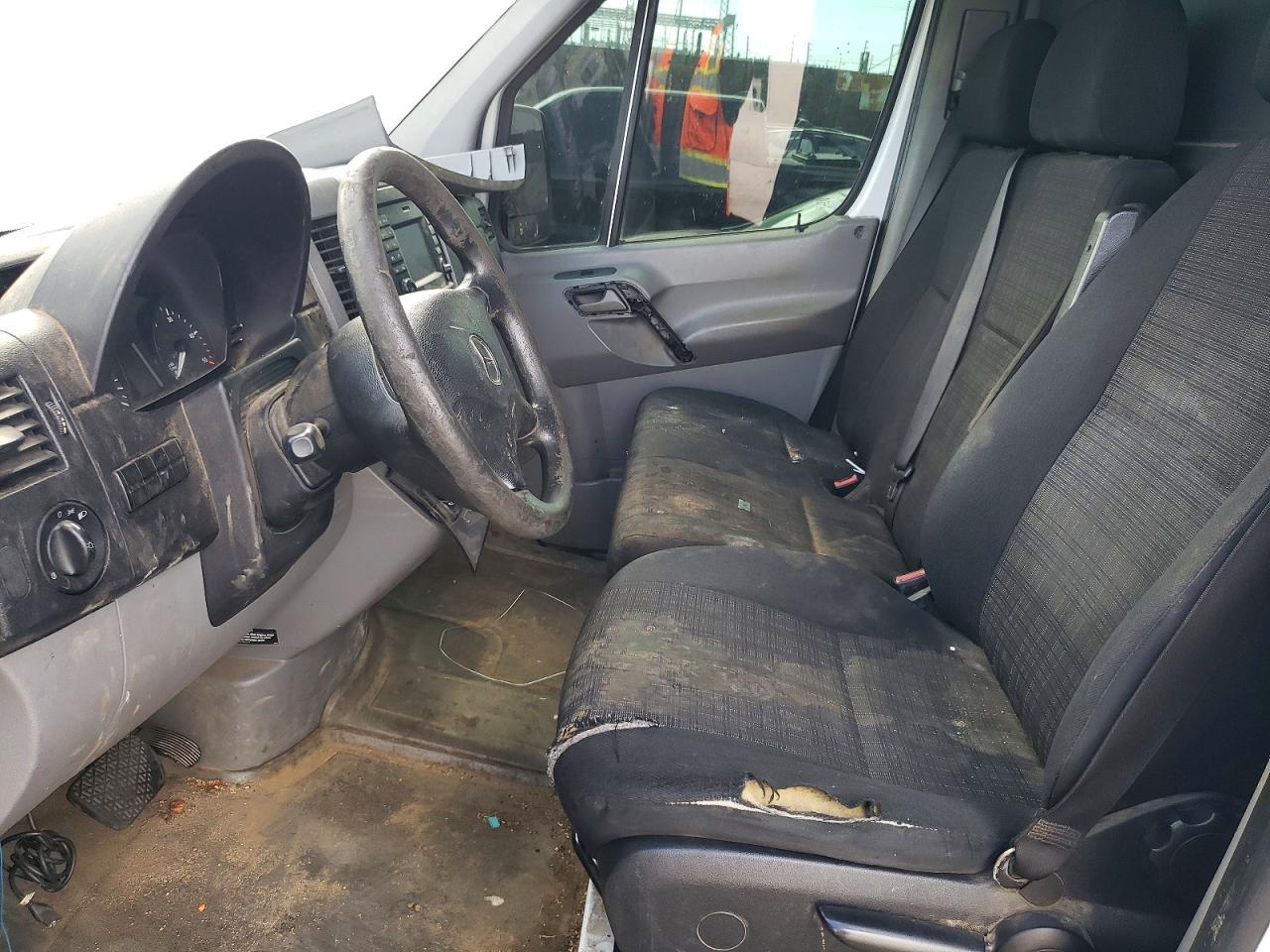 2015 Mercedes-Benz Sprinter 2500 - Фото 7