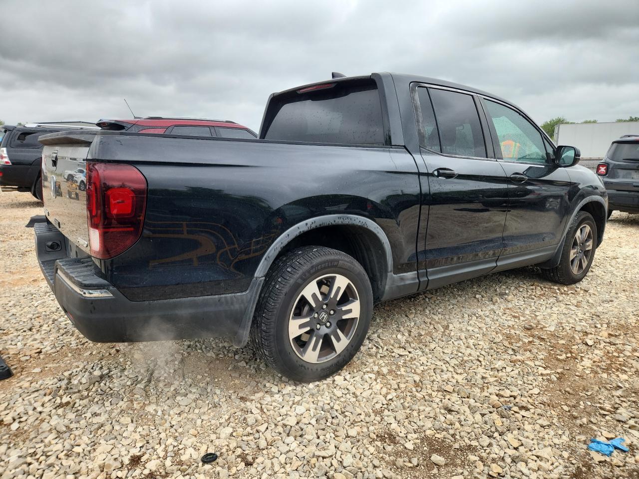 2017 Honda Ridgeline Rtl - Image 3