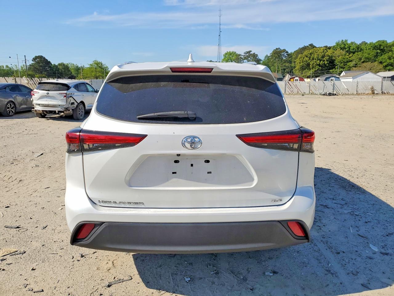 2022 Toyota Highlander Xle - Фото 6