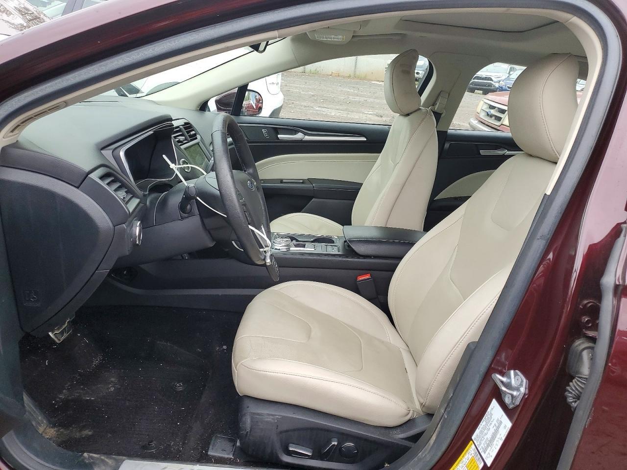 2017 Ford Fusion Titanium Hev - Image 7