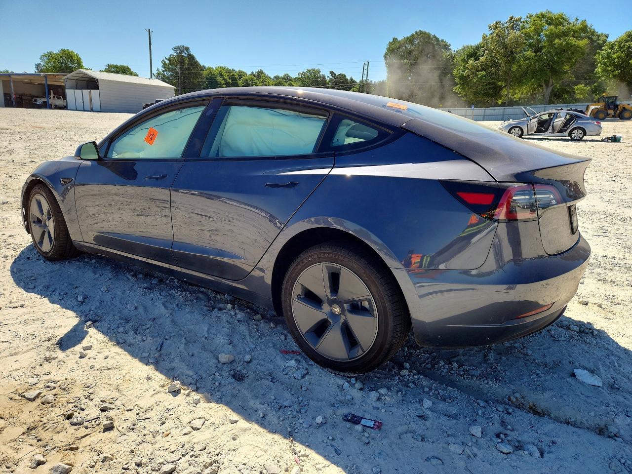 2023 Tesla Model 3 - Фото 2