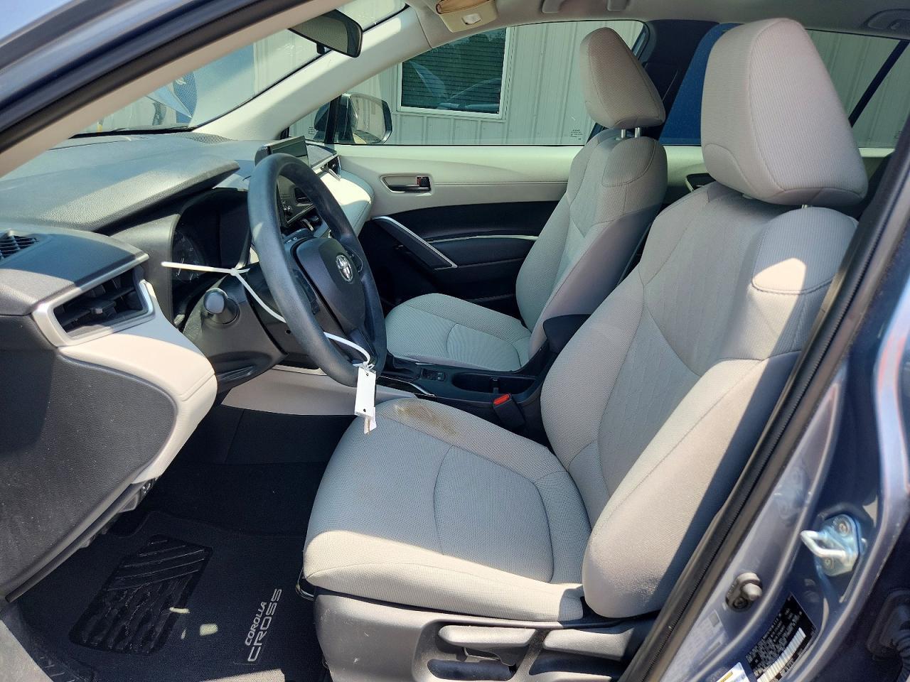 2023 Toyota Corolla Cross L - Фото 7