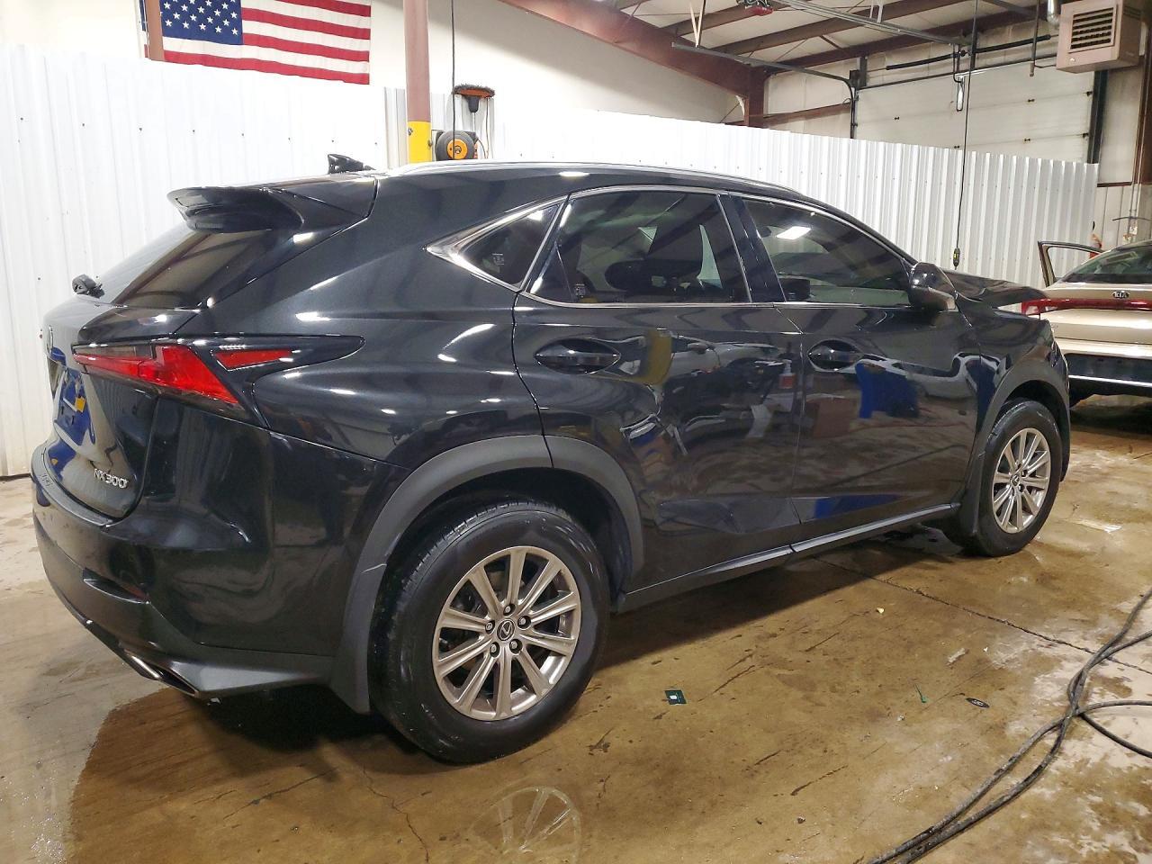 2021 Lexus Nx 300 Base - Фото 3