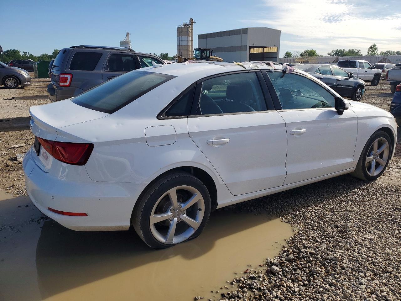 2016 Audi A3 Premium - Image 3