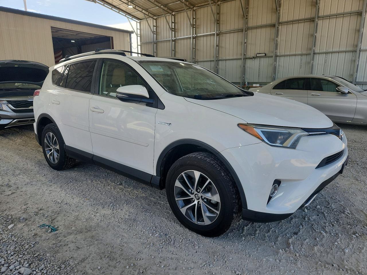 2016 Toyota Rav4 Hv Xle - Фото 4
