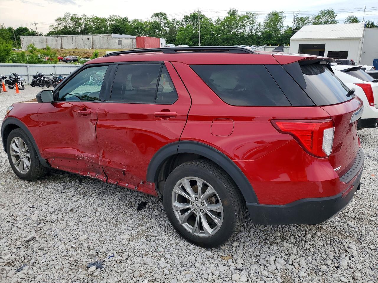 2024 Ford Explorer Xlt - Фото 2